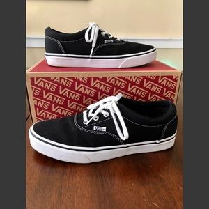 Vans - Doheny- Black & White - Women 9.5